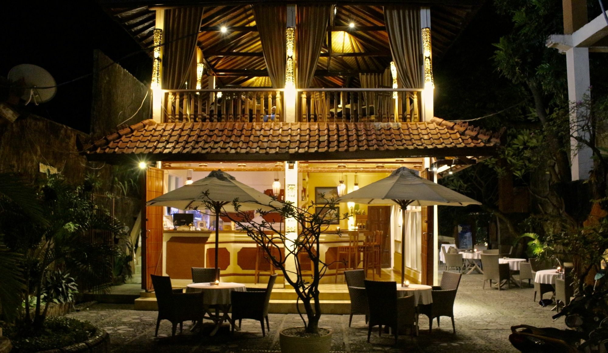 Hotel Chonos Lovina Exterior foto